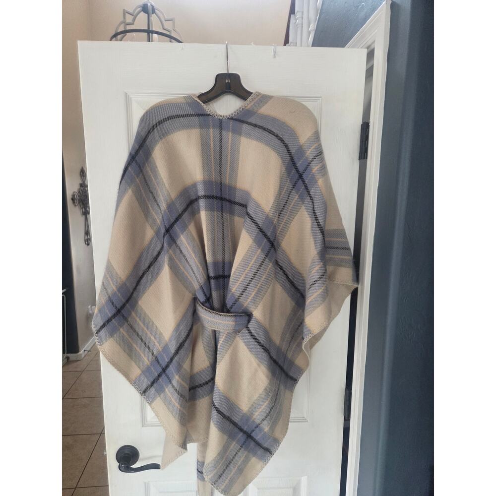 Versona Belted Ruana one Size. EUC - Picture 3 of 5